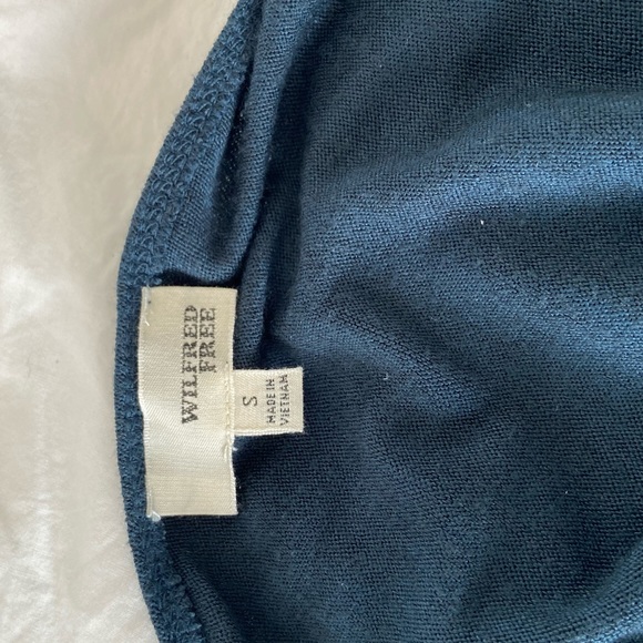 Wilfred Free long sleeve open back dress - Picture 4 of 5